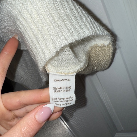 Blu Pepper Cream KnitTop - Picture 6 of 6